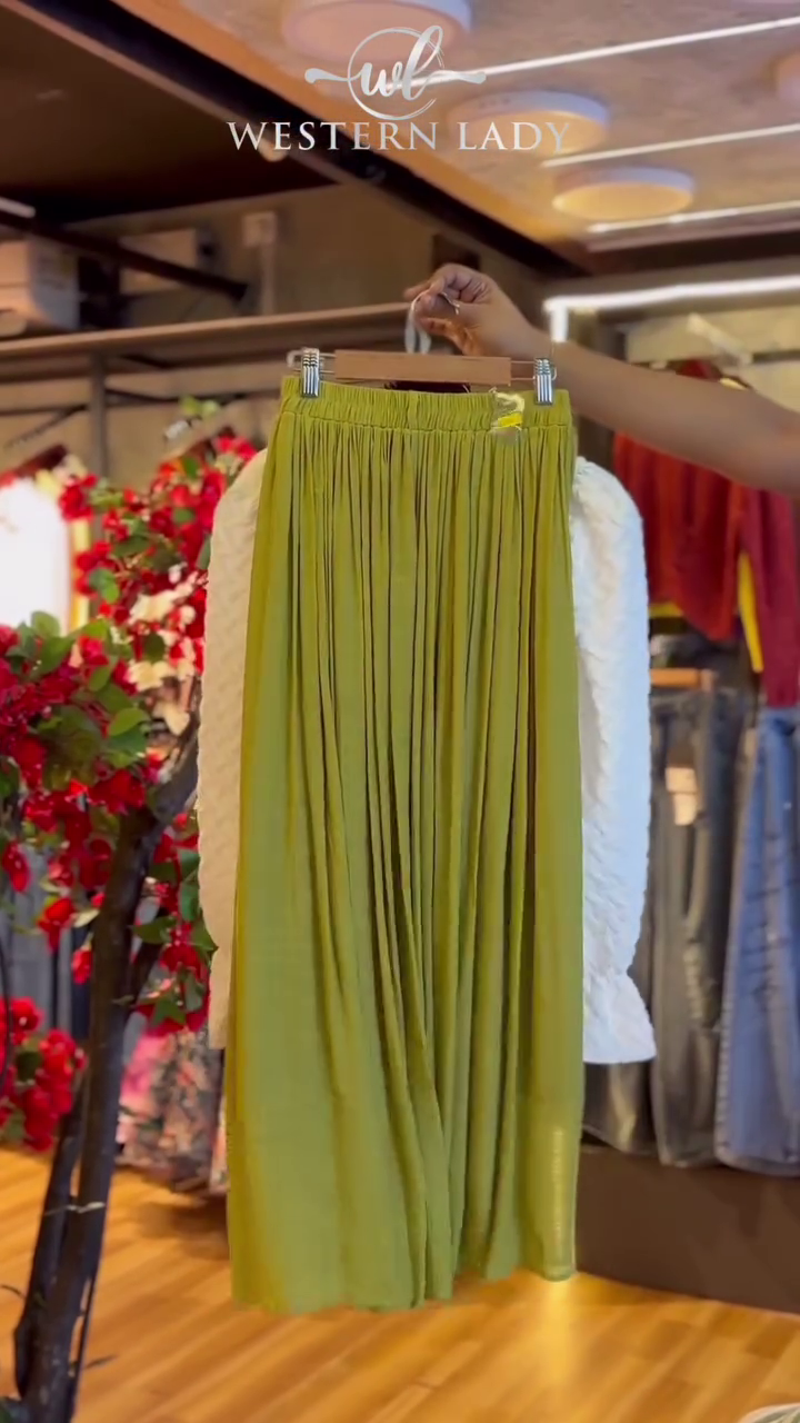 Textured Crop Top in Ivory & Pleated Skirt in Olive - Image 2