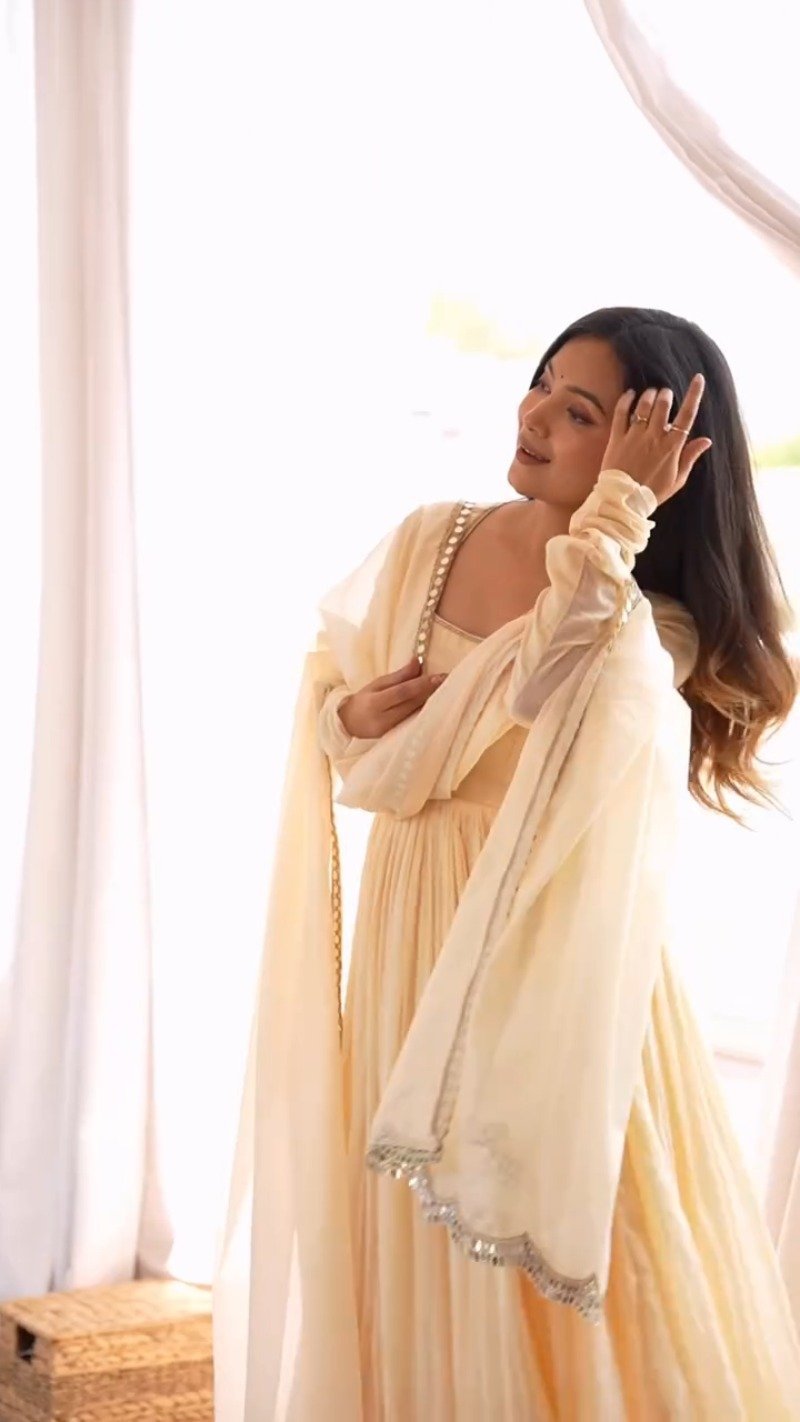 Ethereal Cream Mirror-Work Anarkali Set - Image 3