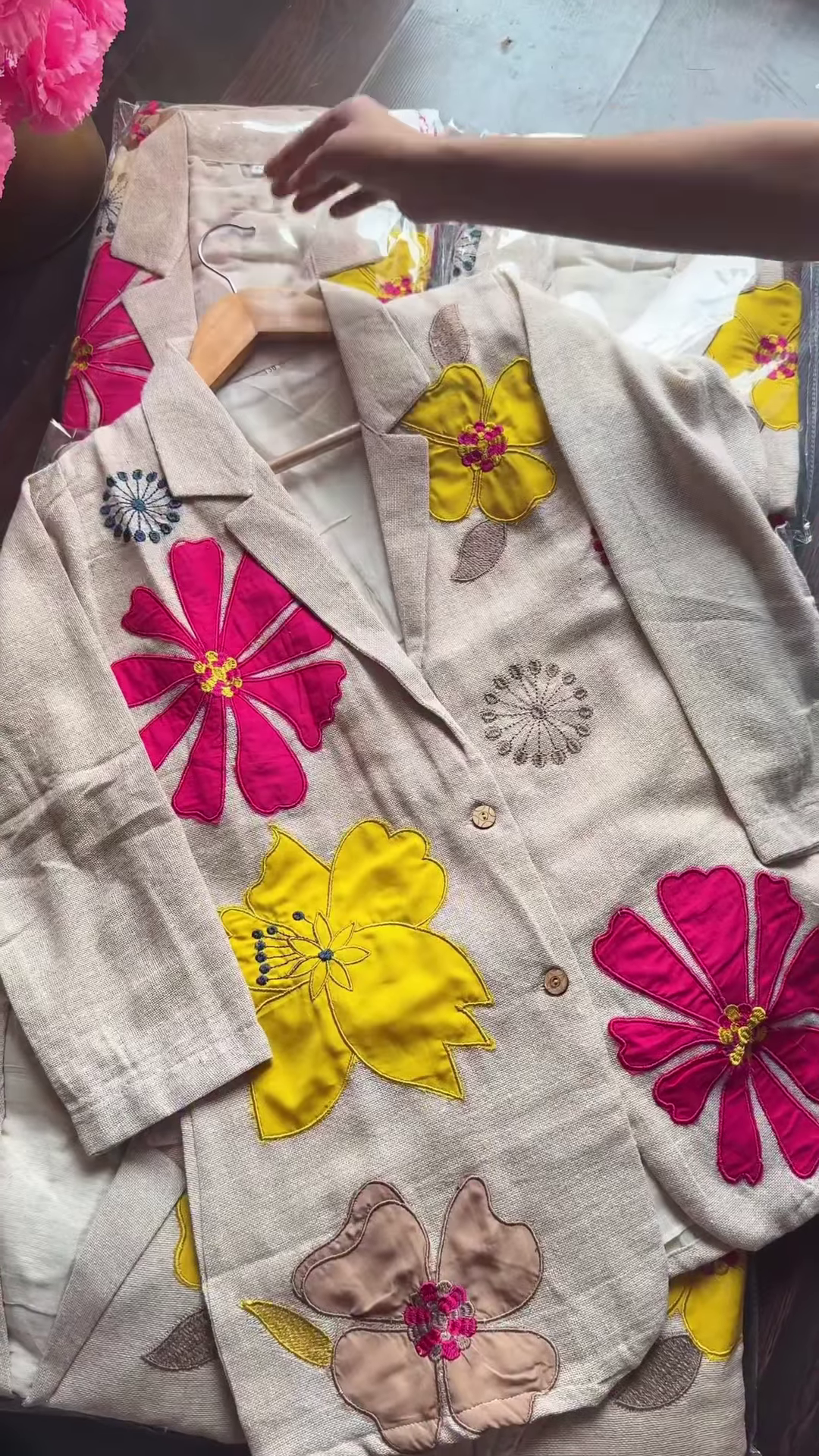 Meadow Bloom: Applique Linen Co-ord Blazer Set