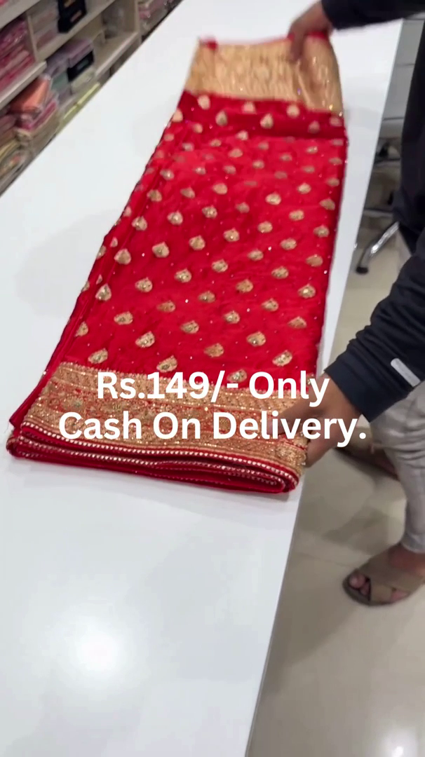 Crimson Heritage: Woven Banarasi Silk Festive Saree - Image 3